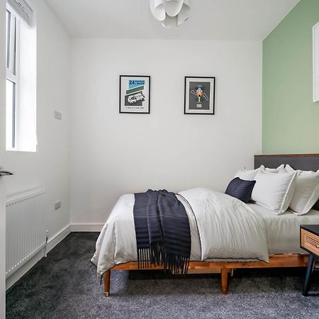 Eastside Capital Apartments ベルファスト エクステリア 写真